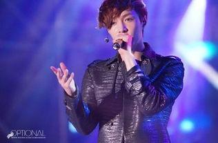 纸媒评选明星名单,星光熠熠，荣耀加冕