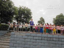 瓜埠镇中心小学老师,培育未来栋梁的摇篮